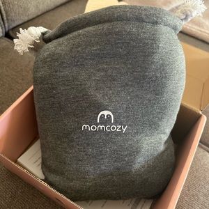 Momcozy sling carrier
